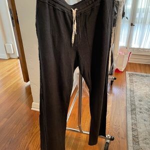 Gypsy 05 Dark Gray Sweats